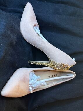 JustFab Blush Pink Pointed-Toe Pumps with Gold Filigree Heel